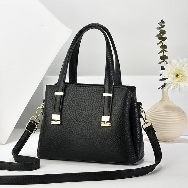 Chic Womens Handheld Pu Shoulder Bag With Inner Pocket For Outings Casual