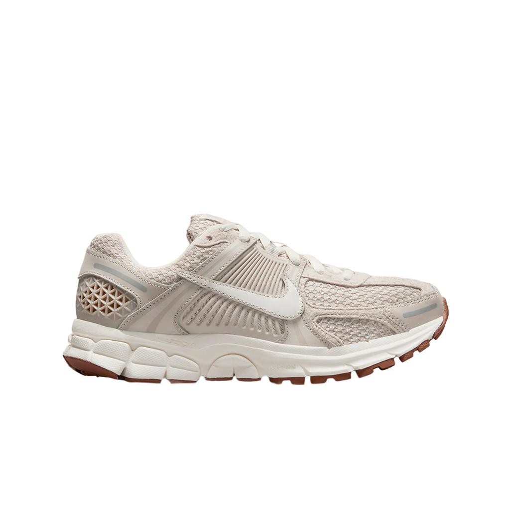 (в) Nike Zoom Vomero 5 Светло-бежевый