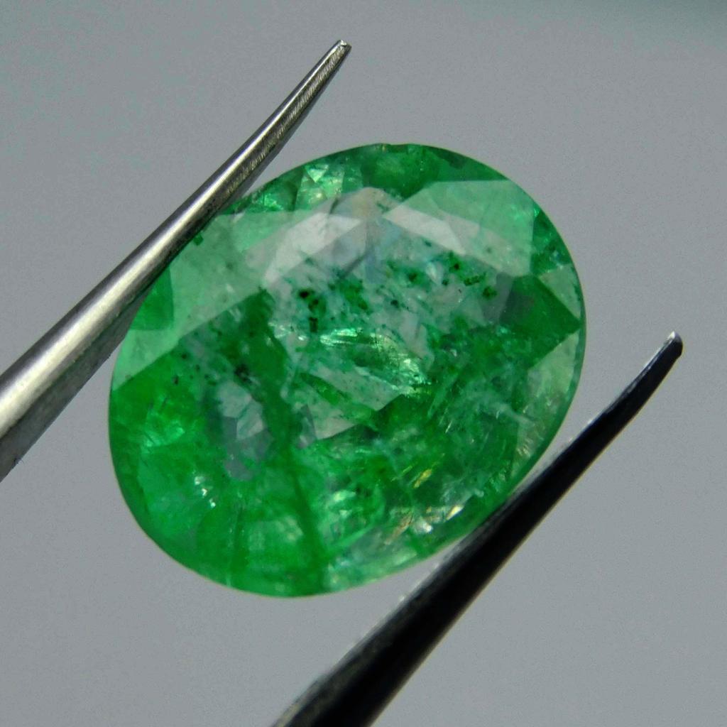 Colombian Green Emerald 7 Carat Natural Oval Cut Loose Gemstone