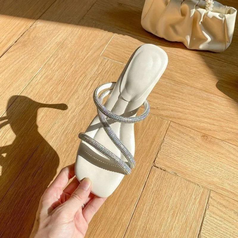 Сандалии с открытым носком и шнуровкой, женские летние новые плоские туфли на мягкой подошве для студентов, вечерние туфли в римском стиле с квадратной головкой, женская обувь
