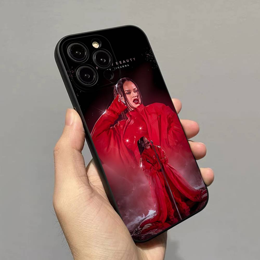Чехол для телефона Rihanna для iPhone 17 16 14 15 13 12 11 Pro Max Plus Силиконовый Мягкий Чехол