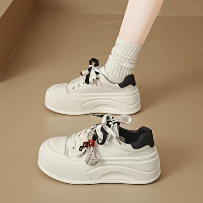 Женская обувь – Кроссовки