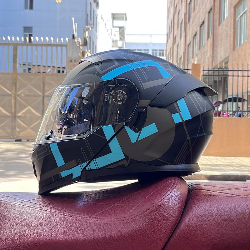 Motorcycle Helmet Uncovered Helmet Men's and Women's Full Helmet Bluetooth Personalized Four Seasons Locomotive Big Tail
