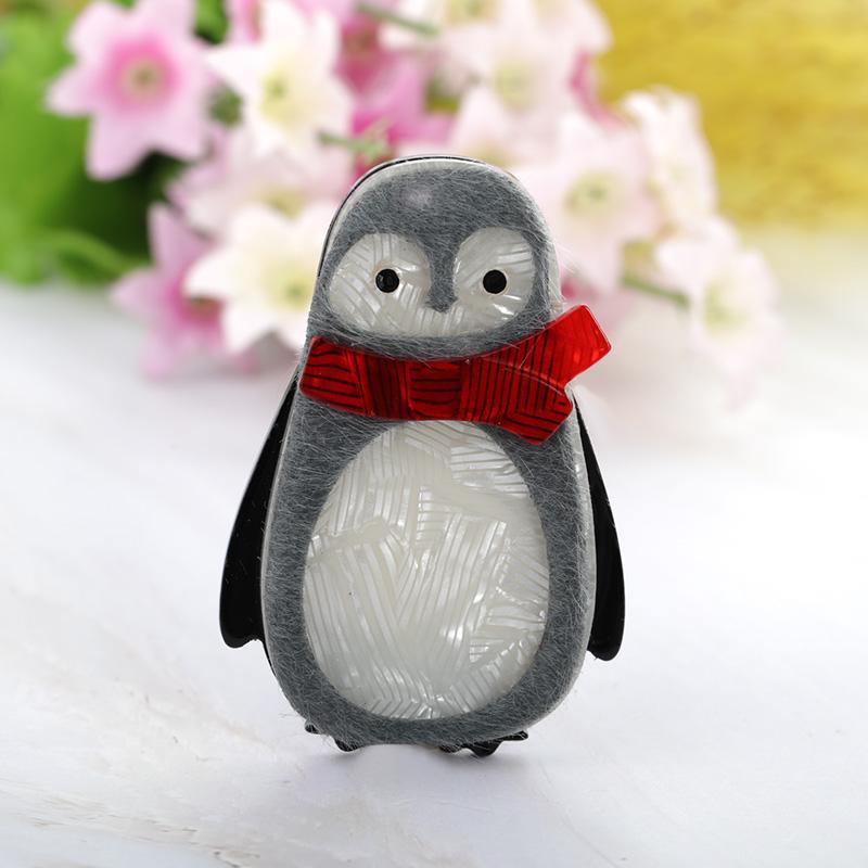 Blucome Handmade Acrylic Pig Penguin Brooches For Women Child New Year's Gift Red Scarf Animal Cloth Accessories Harajuku Brooch
