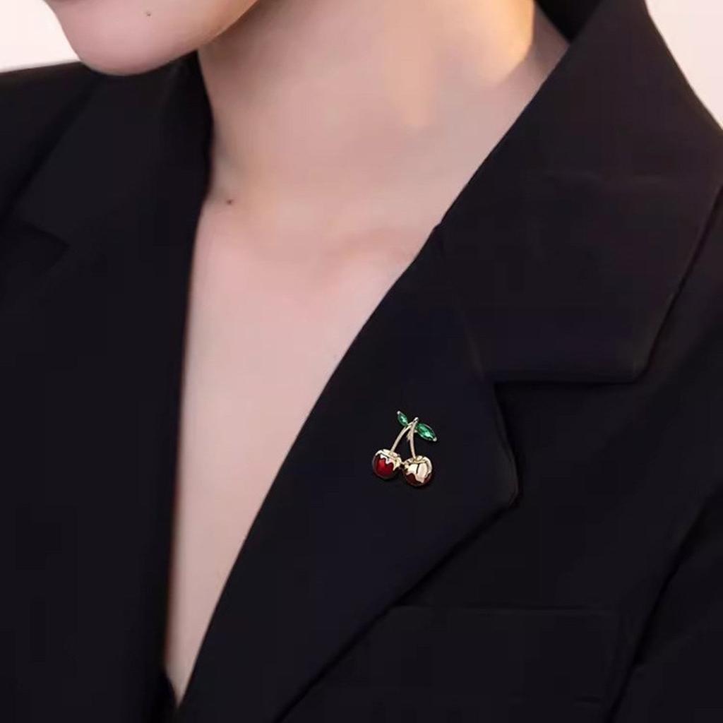 Fashion Cherry Fruit Brooch Pin Jewelry Statement Green Cubic Zircon Cherry Brooch Pin for Collectors and Style Lovers