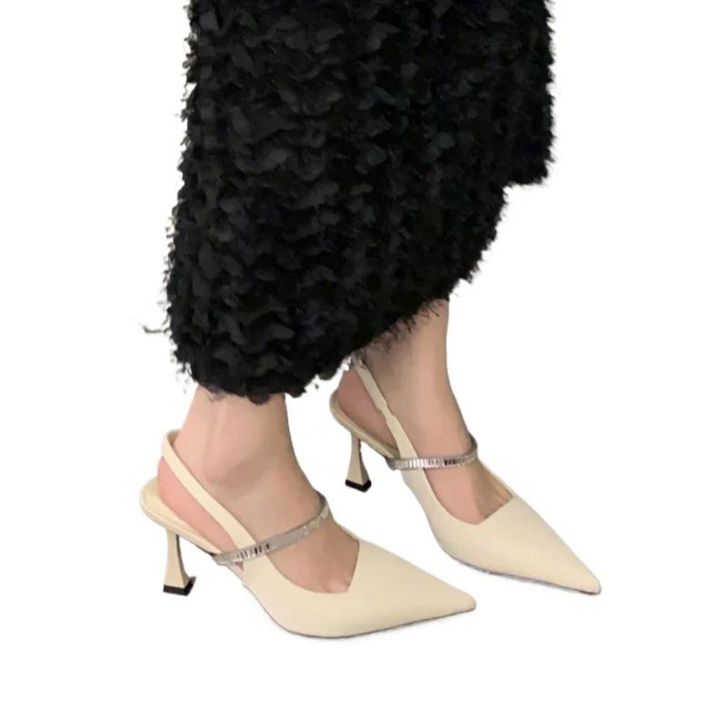 2025 Женская обувь Слингбэки Женские туфли на высоком каблуке Новое хрустальное платье Бестселлер Сексуальные слипоны Сандалии с закрытым носком Zapatos