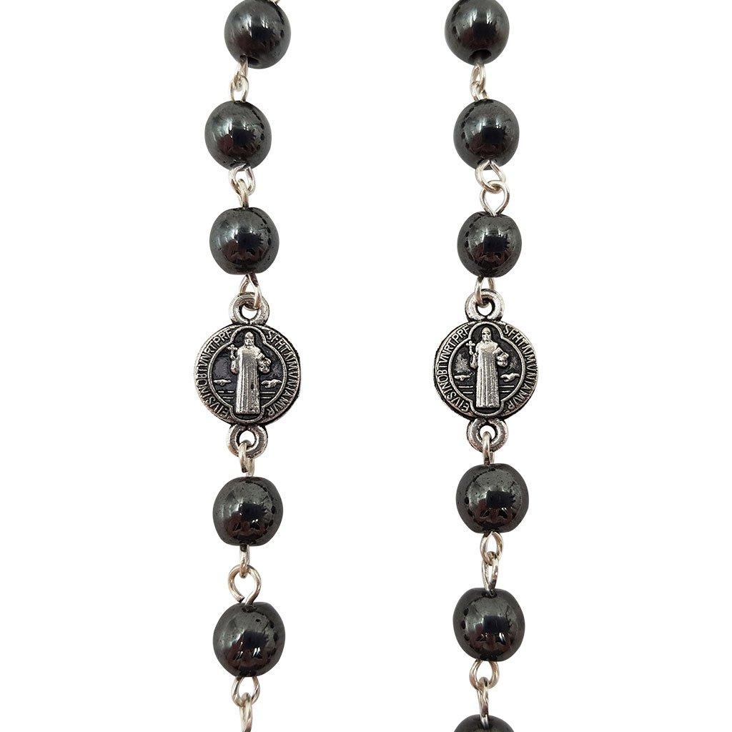 TALISMAN4U Католическое ожерелье с четками и черными гематитовыми бусинами, медаль Бенедикта, подарочный крест из серебра Св.. & Коробка, цинк, покрытая.