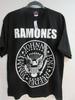 RAMONES GROUP SEAL BAND MUSIC  Б/У НОШЕНАЯ НЕСТИРАНАЯ С БИРКАМИ 2XL / XXL Унисекс Футболка