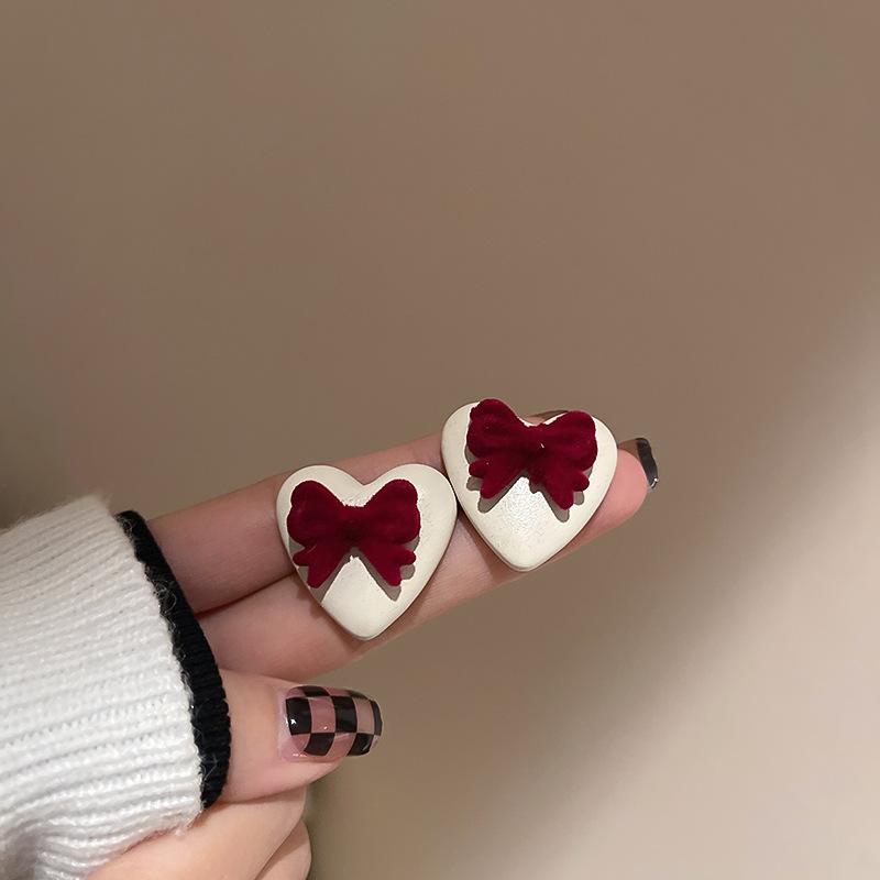 Серьги-капли с красным бантом для женщин, темпераментные серьги с сердечками и бантом для девочек, новогодние праздничные украшения