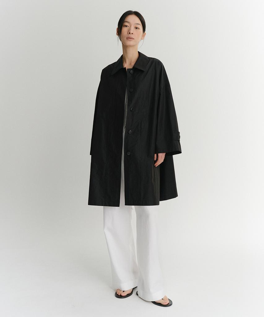 Eaah Den Wide Trench Coat (Black)