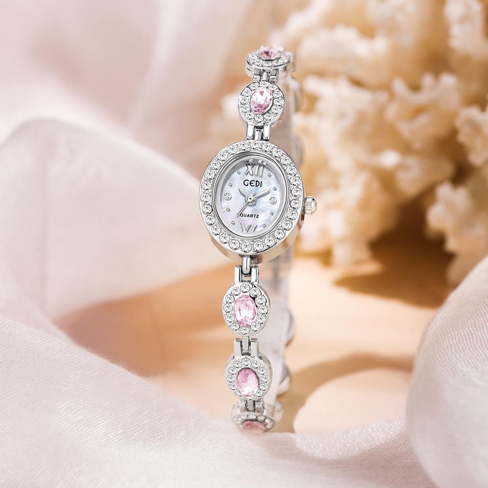 Niche High-End Bracelet Watch Light Luxury Oval Rhinestone Quartz Watch Women'S Small Exquisite Literary Watch