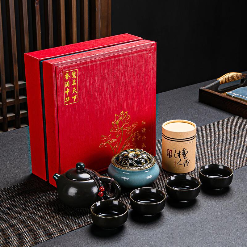 Guochao Ceramic Tea Set, One Pot, Two Cups and Four Cups Travel Gift Box Set.