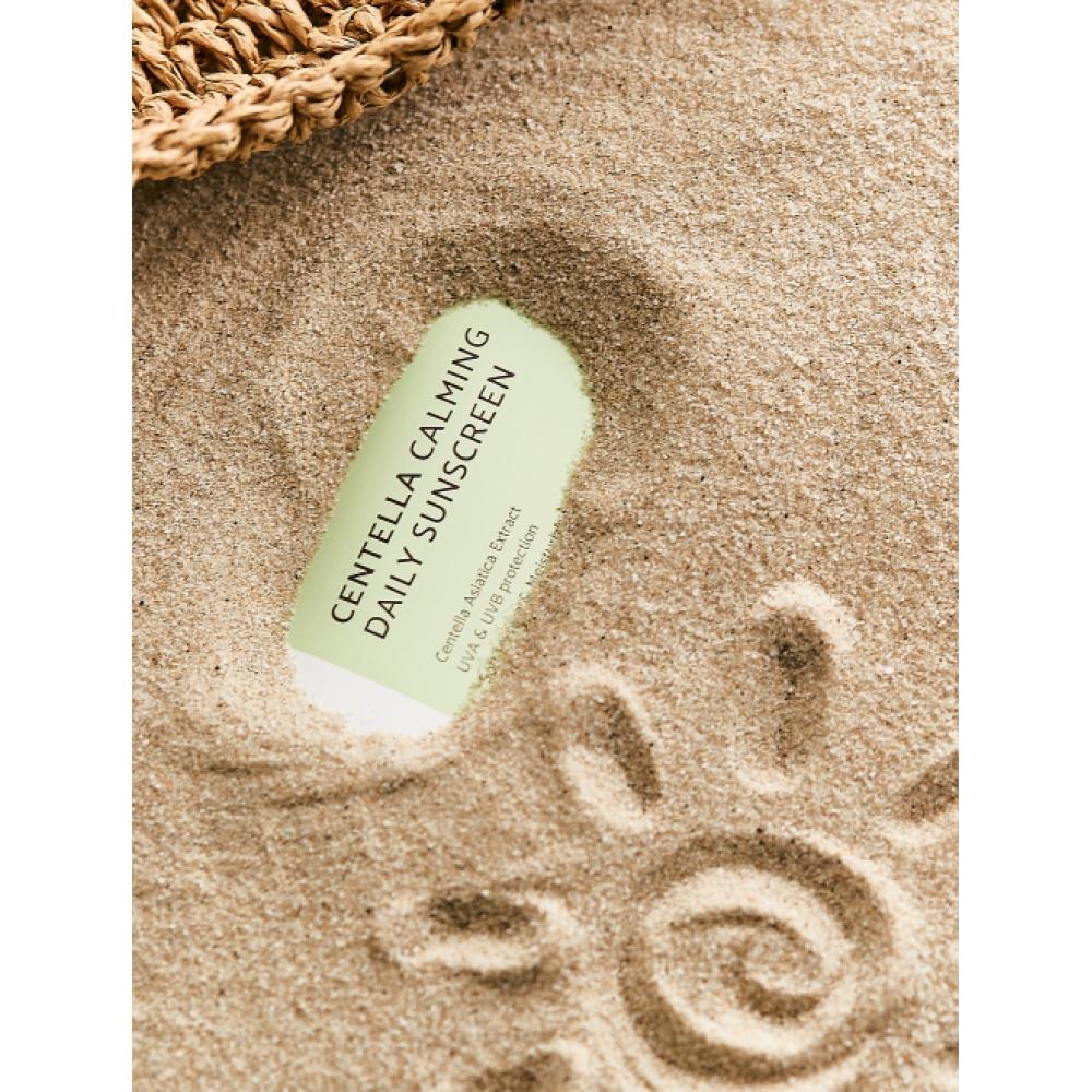 Iunik Centella Calming Daily Sunscreen 60ml