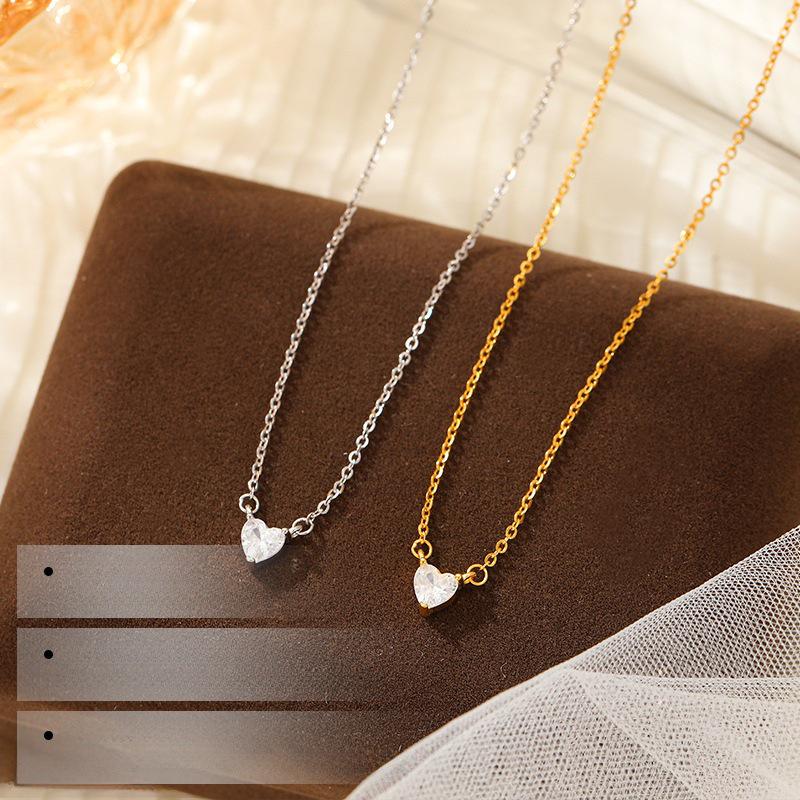Heart-Shaped Zircon Clavicle Necklace In S925 Silver - Elegant Japanese Design