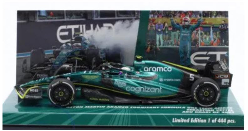Minichamps 447222205 Aston Martin Aramco Cognizant AMR22 Последняя гонка Гран-при Абу-Даби F1 2022 Себастьян Феттель Заказной 1/43 №5