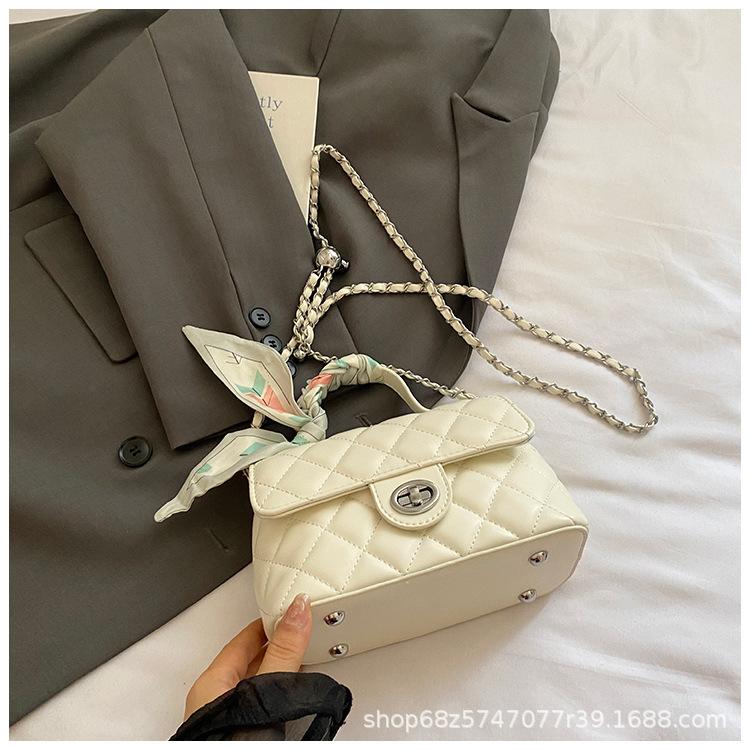 Fashion Xiaoxiangfeng Bag Women's 2025 Summer New Diamond Chain Bag Niche Design Simple Shoulder Messenger Bag