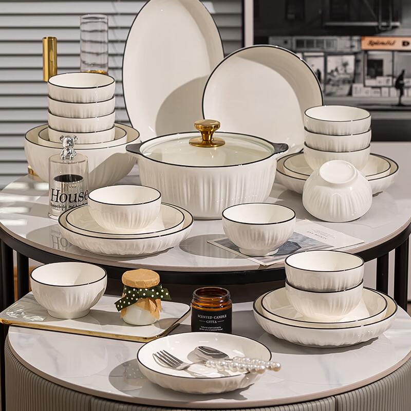 Kangmo Underglaze Ceramic 20-Piece Dinnerware Set