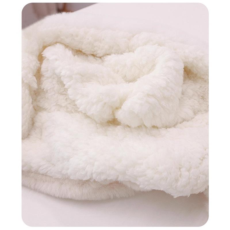 Children's plush hat and scarf combo for autumn and winter, unisex baby pullover hat, thickened cute cartoon deer ear protection hat