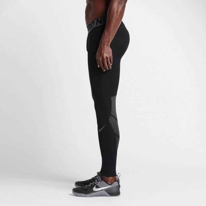 Nike Спортивные брюки мужские черные средние 801250-010