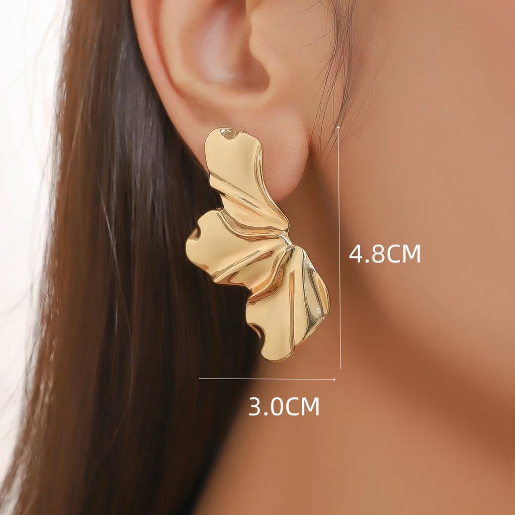 Hyperbole Long Water Droplet Flower Wing Round Wave Square Shell Golden Pendant Earrings for Women CCB Smooth Creative Jewelry