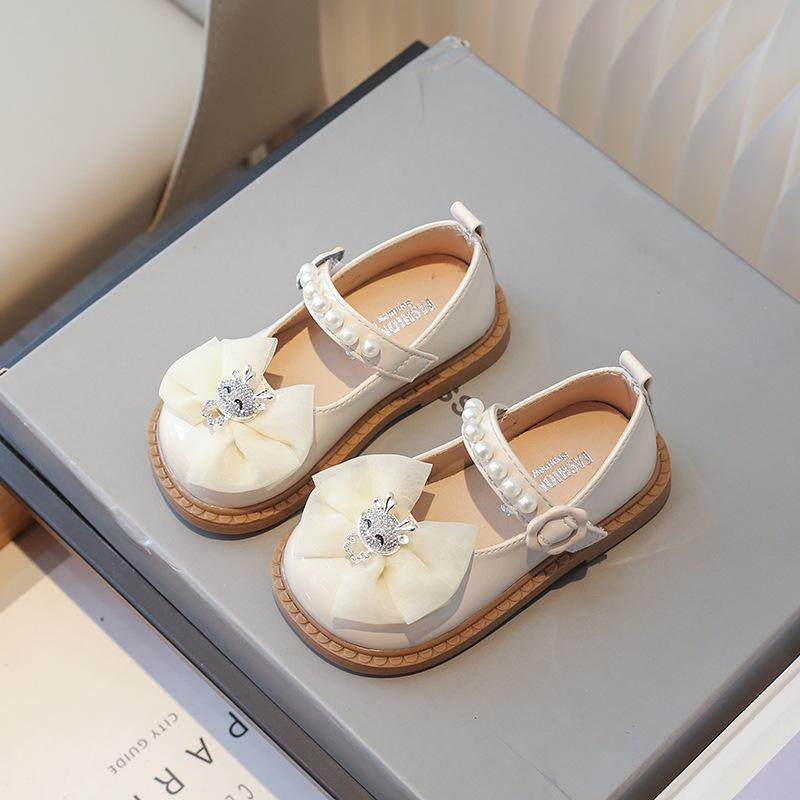 Новые туфли принцессы из кожи для девочек, милые детские туфли на плоской подошве с кружевом и бантом, модные весенне-осенние детские универсальные блестящие туфли Мэри Джейн