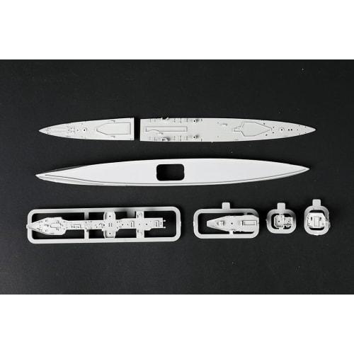 Trumpeter 1/700 Royal Navy Light Cruiser HMS Colombo Plastic Model 06742