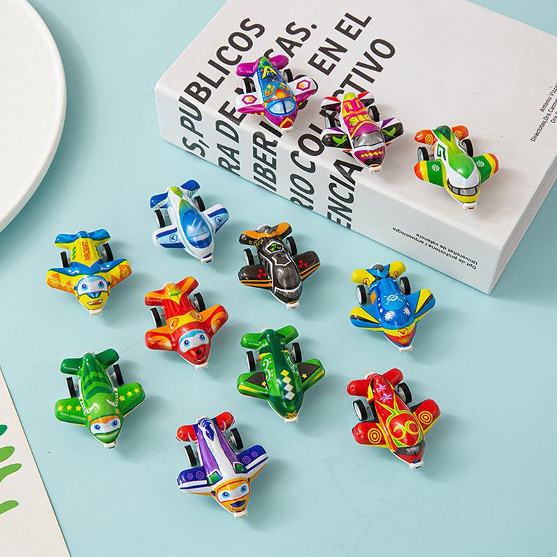 12 шт. Случайные мультяшные цветные самолеты-ракушки Детские милые пластиковые инерционные игрушки Детская мини-модель самолета Игрушки Подарки