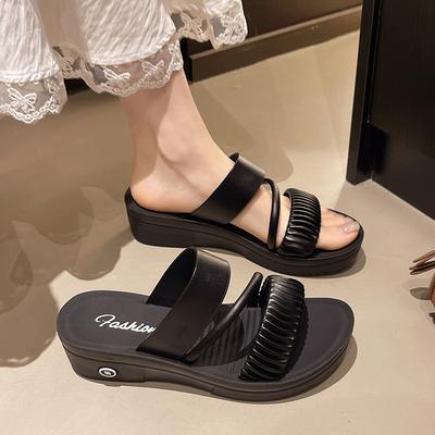 Женская обувь – Сандалии