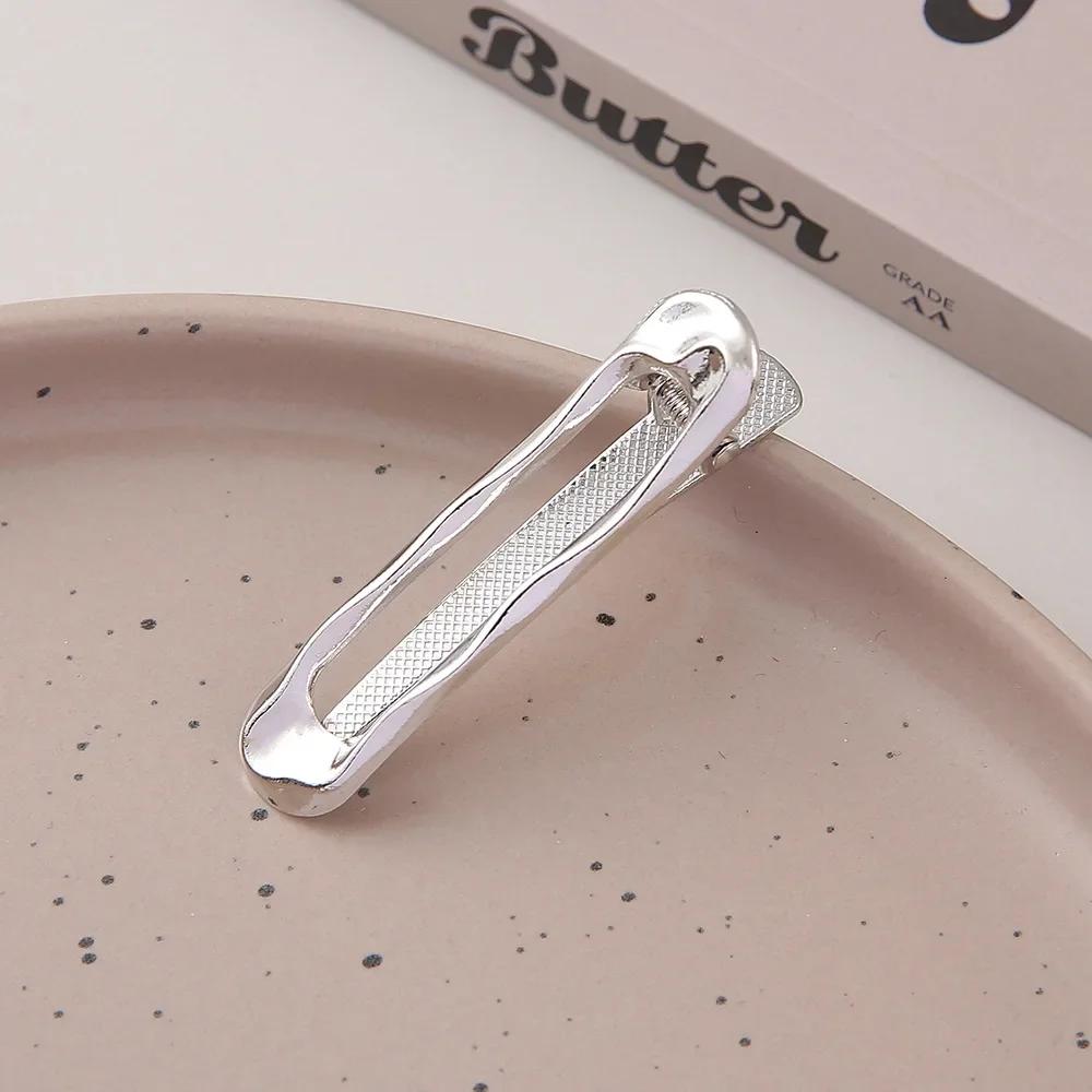 Изысканные Металлические Полые Заколки для Волос Золотого и Серебряного Цвета Сладкие Крутые Заколки для Челки Заколки-Уточки для Лба и Выбивающихся Волос Шпильки Стильные Головные Уборы