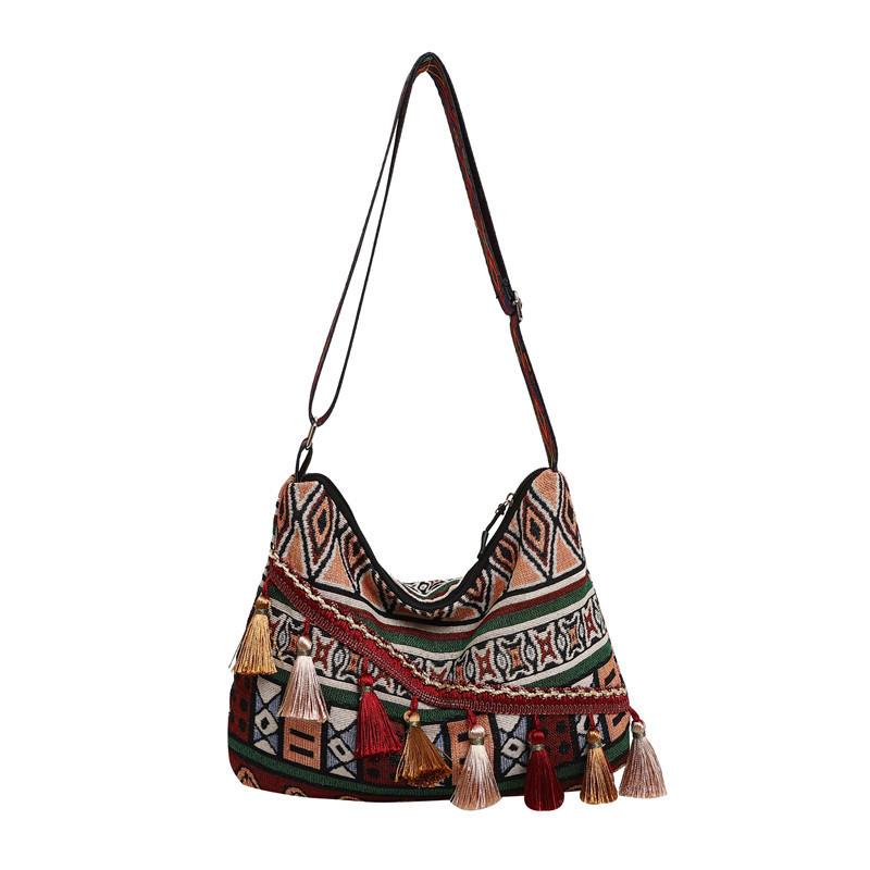 Style Ladies Shoulder Bag With Fringes And Chain For Casual Day Use