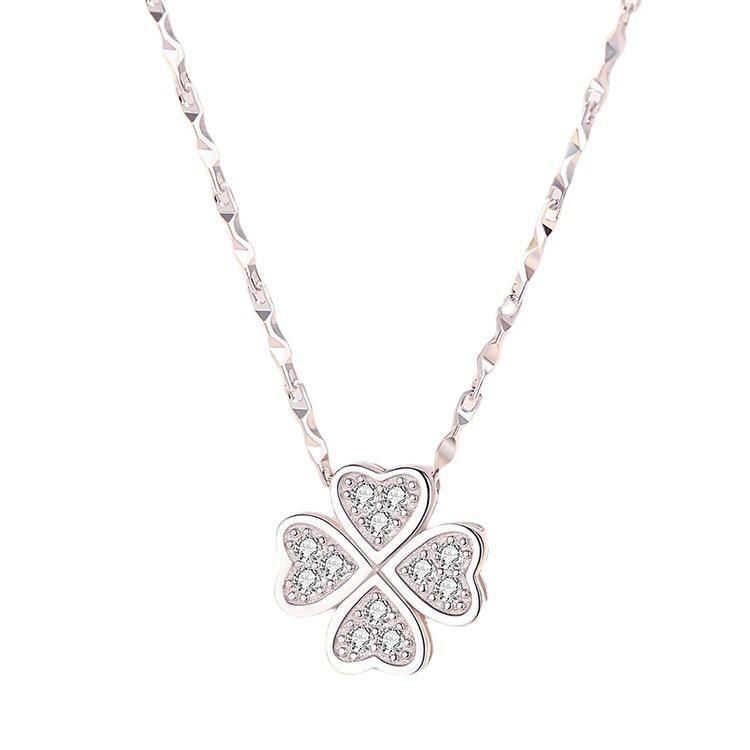 Japanese-Korean Four-Leaf Clover Zircon Pendant Necklace: Women's Simple, Luxury, Versatile Clavicle Chain with Cold Aesthetic.