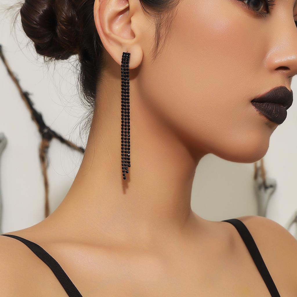 Черные электрофоретические невыцветающие трехрядные длинные серьги с бахромой