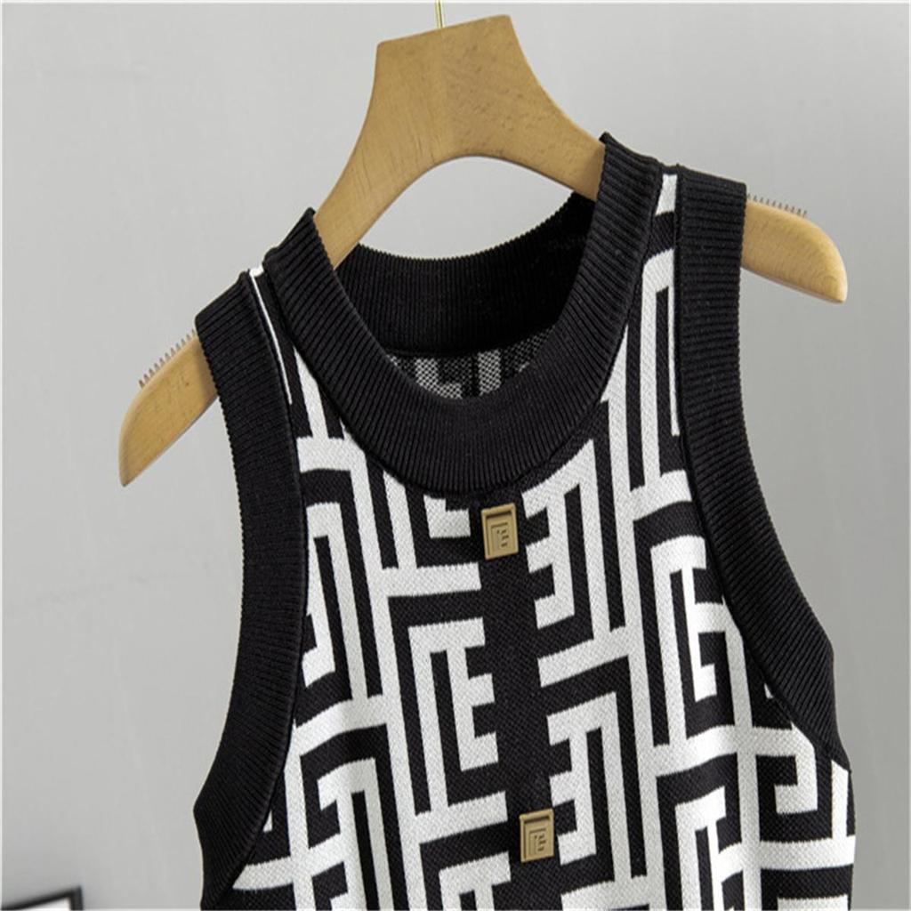 Модный костюм Женский осенний темперамент Вязаный свитер Куртка Жилет Платье Набор из двух предметов