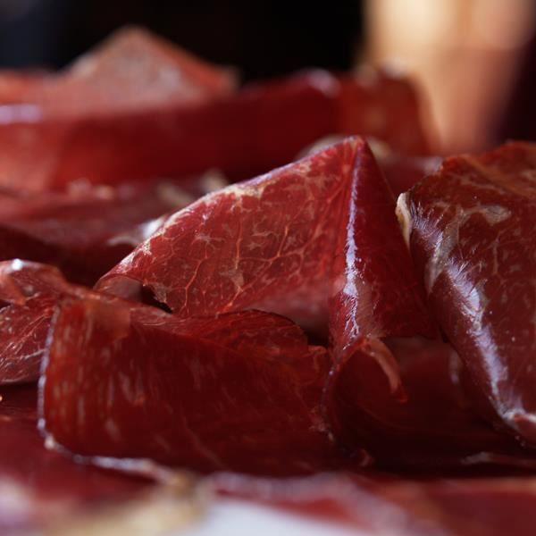 Копченая вяленая говядина из Леона 'Сесина' (Траншея) - Палькарса (100 г)