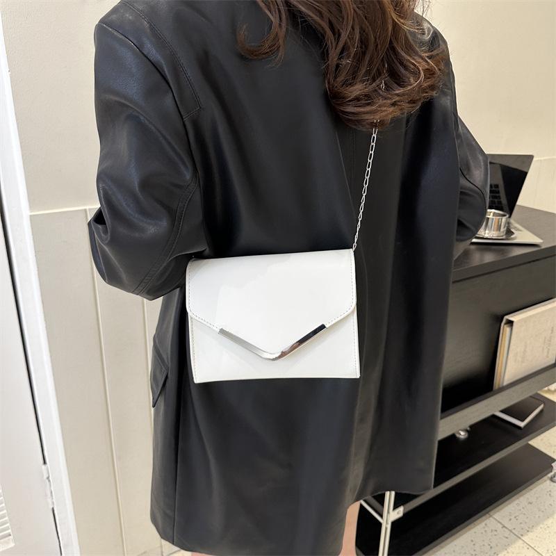 Bag 2025 New Trendy Autumn Fashion Small Square Bag Temperament Women's Bag Chain Bag Solid Color Casual Shoulder Messenger Bag