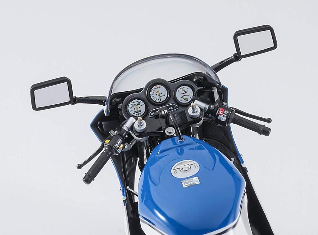 Hasegawa 1/12 Серия мотоциклов Suzuki RG400 Gamma Ранняя модель Пластиковая модель BK9
