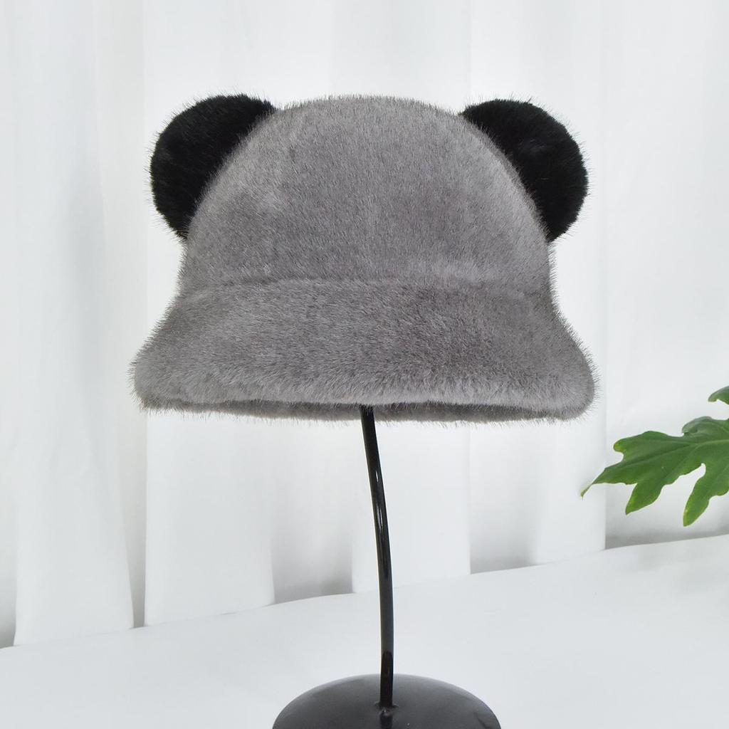 A Faux Mink Fur Environmentally Friendly Artificial Fur Bear Ear Hat for Women with Thick Winter Ear Protection