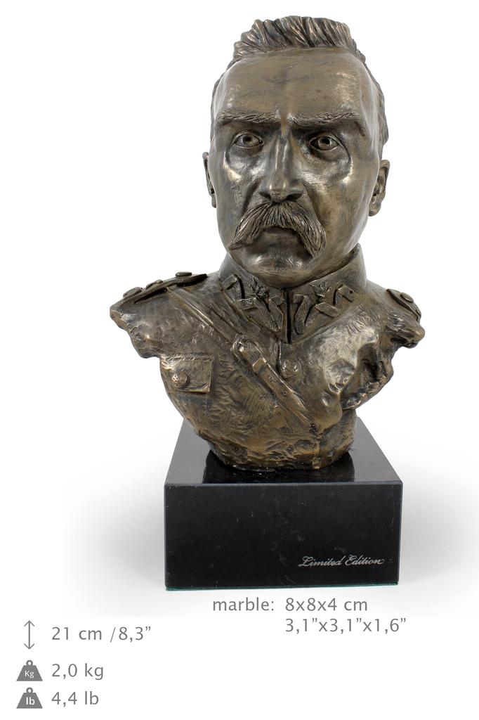 Józef Piłsudski – Marble bust, statuette of a famous person | Art-Dog