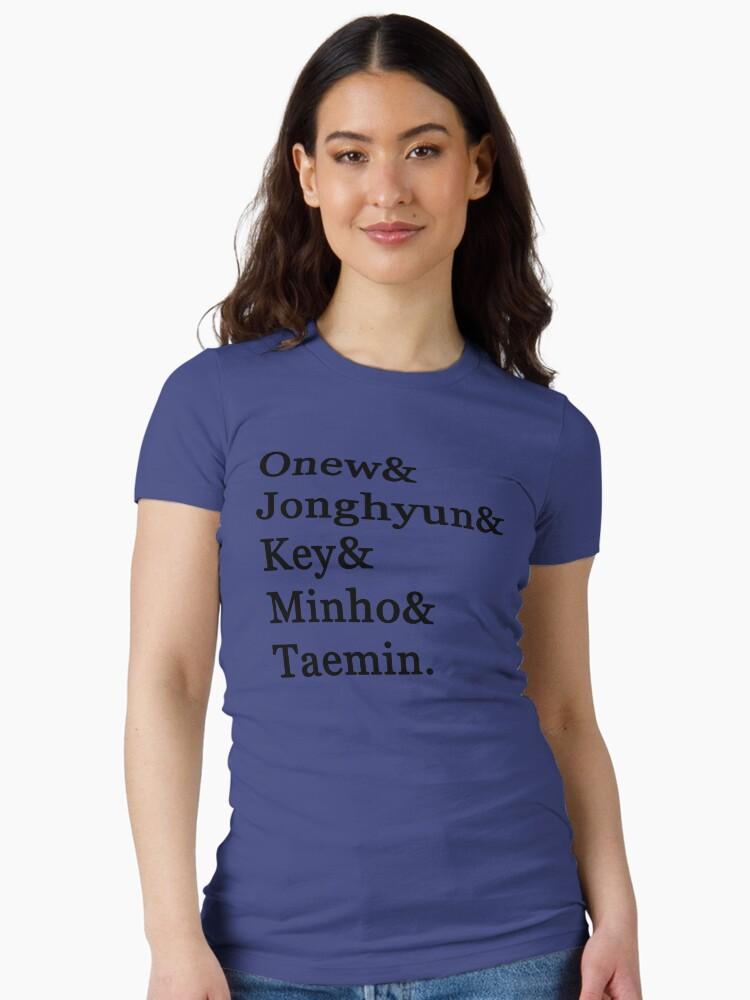 Футболка с принтом имен участников SHINee Тэмина