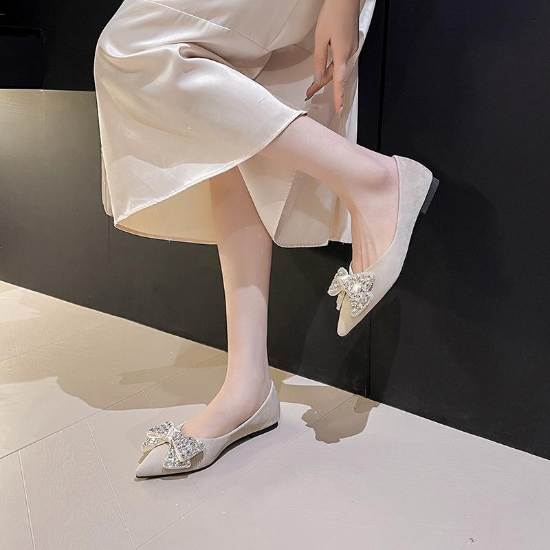 Fashion Hot Selling 2025 Fashion New Flats with Rhinestone Bow Pointed Toe Transparent Pumps Ladies Shoes for Women Spring Large Size