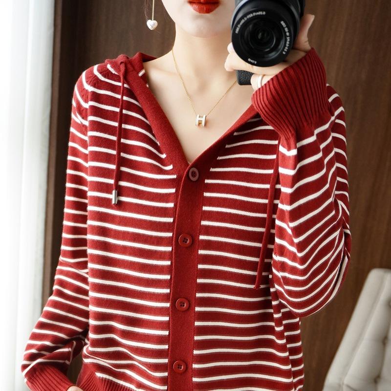 Вязаный свитер с капюшоном осень новый полосатый кардиган с длинным рукавом куртка свободный верхняя одежда женская