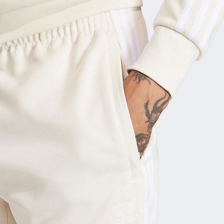 Adidas Оригинальные спортивные брюки Adicolor Classics SST с трехполосным логотипом в виде цветных блоков, мужские брюки белого цвета IR9878