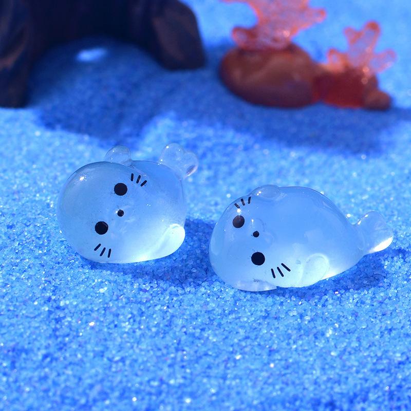 4Pcs Kawaii Luminous Mini Seal Pup Resin Glow At Night Marine Animal Figurines Ornament Fairy Garden Diy Accessories