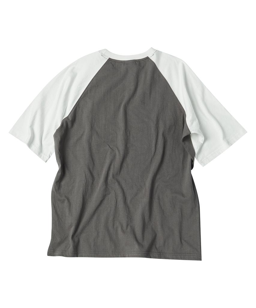 TRAVEL Curved Line Raglan Short Sleeve T-Shirt Charcoal