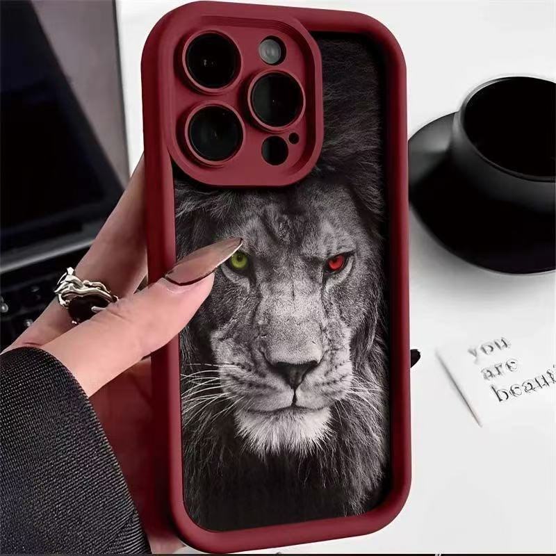 Лев подходит для чехла для мобильного телефона iphone16pro, Apple 15 модный мужчина 14 Европейский и Американский 13promax новый 12x11XR.