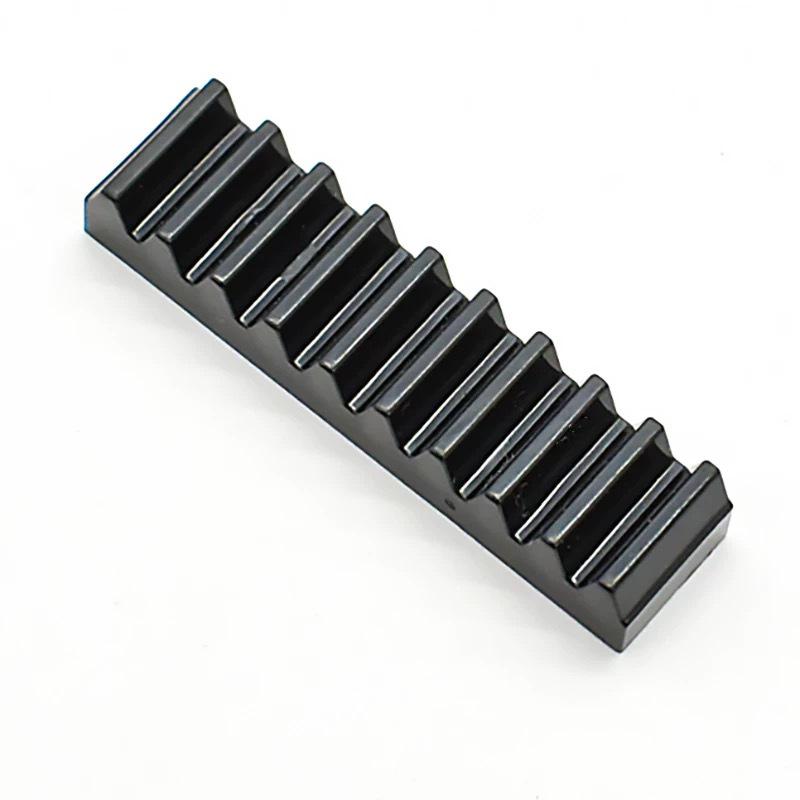 Шестерня 1x4 Совместимые Строительные Блоки - 0,1 кг