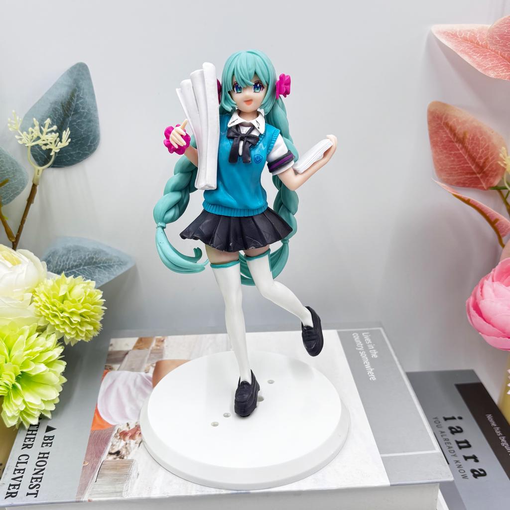 Hatsune Miki Anime Character Kawaii Pvc Model Standing and Sitting Doll Action Doll Collection Decorations Christmas Toys Gifts