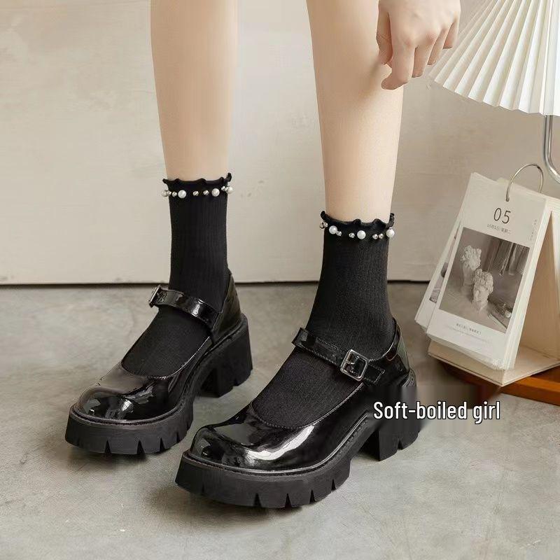 Детские хлопковые кружевные носки черного цвета с оборками по краю, длиной до середины икры, с жемчугом