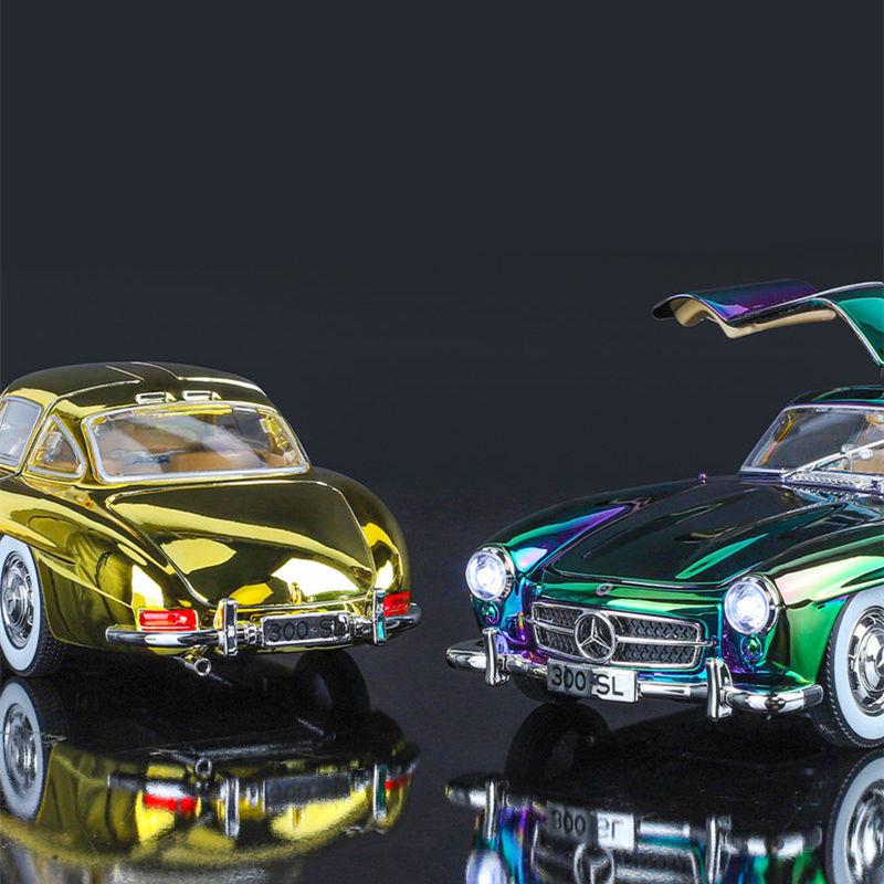 1/24 Benzs 300SL литая модель автомобиля металл классика гальванопокрытие транспортные средства моделирование модель автомобиля звук и свет детские подарки