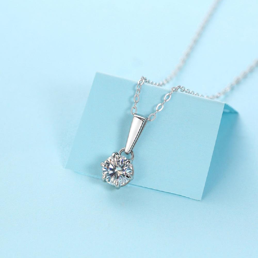 Zanlong 9532 925 Sterling Silver Necklace with 1ct Solitaire VVS Moissanite Fashion Jewelry Pendants for Women Hot Sale